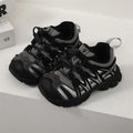 Chaussures Chaudes Enfant — Loisirs, Sport & École — détail fermeture