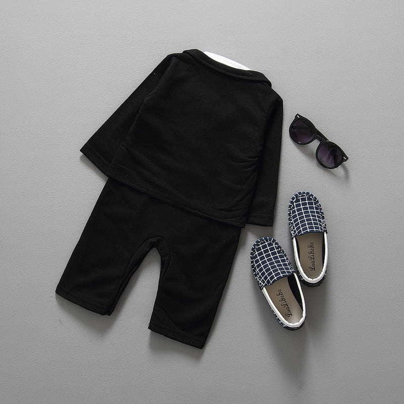 Costume Gentleman Bébé Garçon — Tenue Élégante 3 Pièces — vue de dos